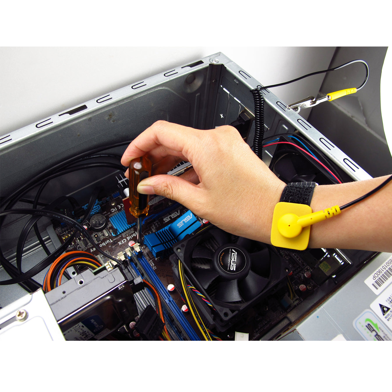 S-TEK 34 Piece Electronic and Network Maintenance Tool Kit